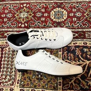 NEW Lake Cycling CX1 carbon lace up road shoes size 43.5
